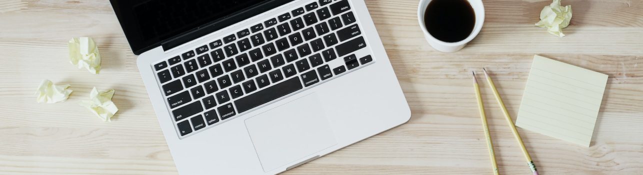 Online-Fortbildung: „Aufstände und Proteste gegen autoritäre Herrschaft und Diktaturen“ (Bundesstiftung Aufarbeitung)